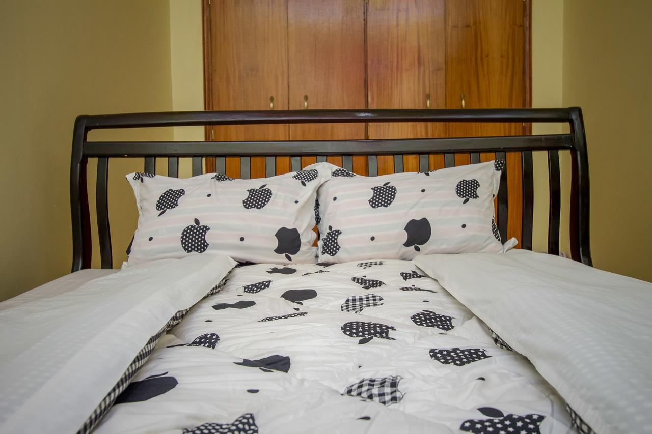 Heras Country Resort Kabale Exterior photo