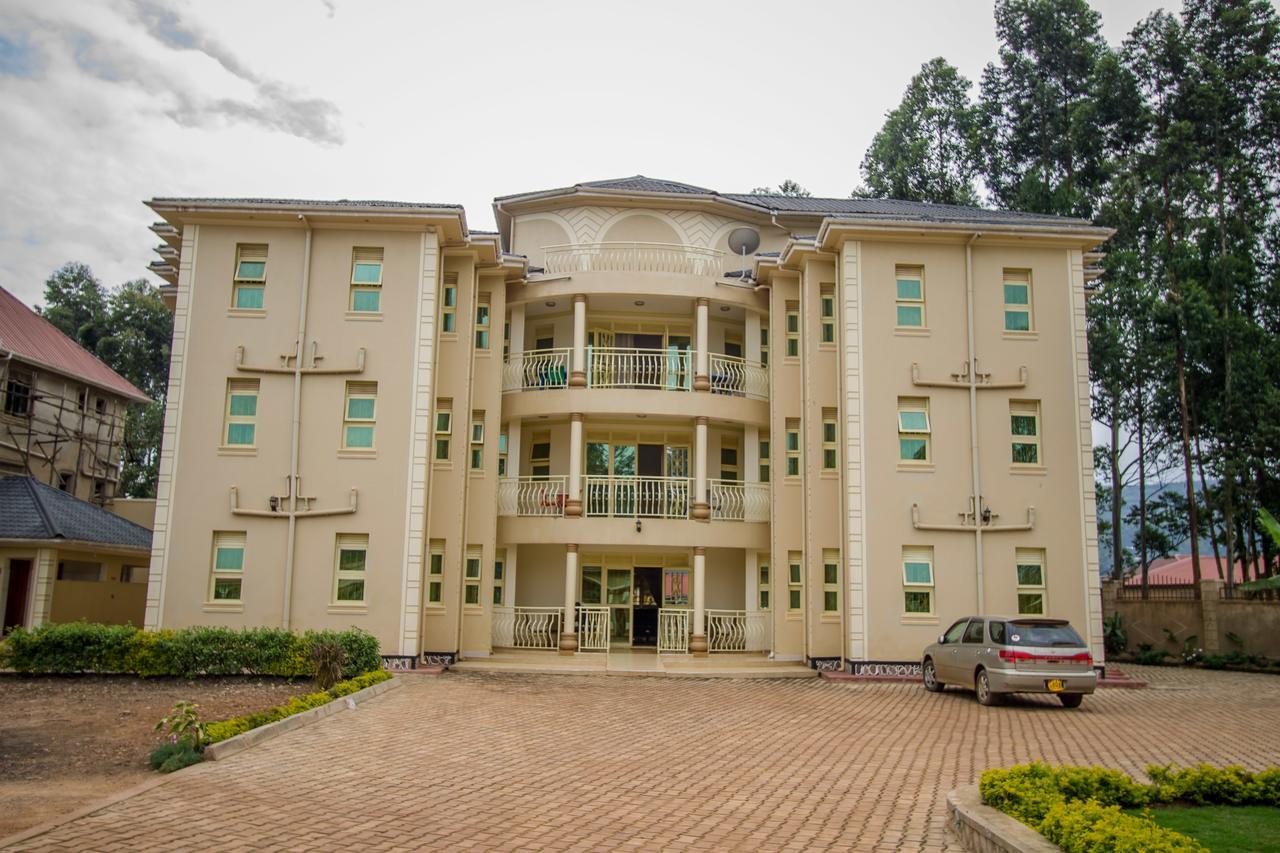 Heras Country Resort Kabale Exterior photo
