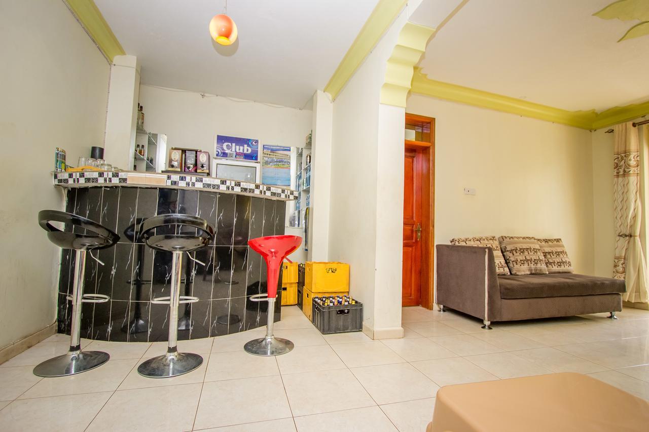 Heras Country Resort Kabale Exterior photo
